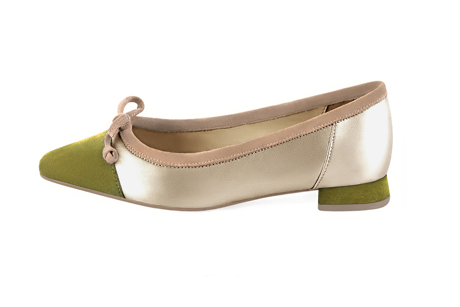 Pistachio green, gold and biscuit beige women's ballet pumps, with low heels. Square toe. Flat flare heels. Profile view - Florence KOOIJMAN